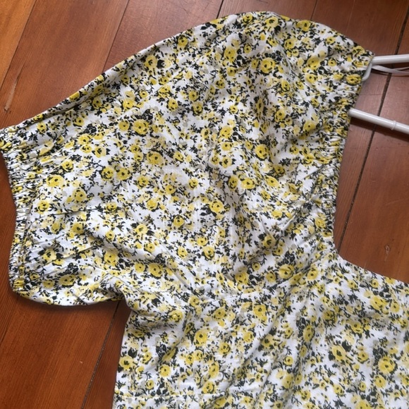 Anko women’s puff sleeve top yellow/black florals size 14 NWT - Picture 5 of 6
